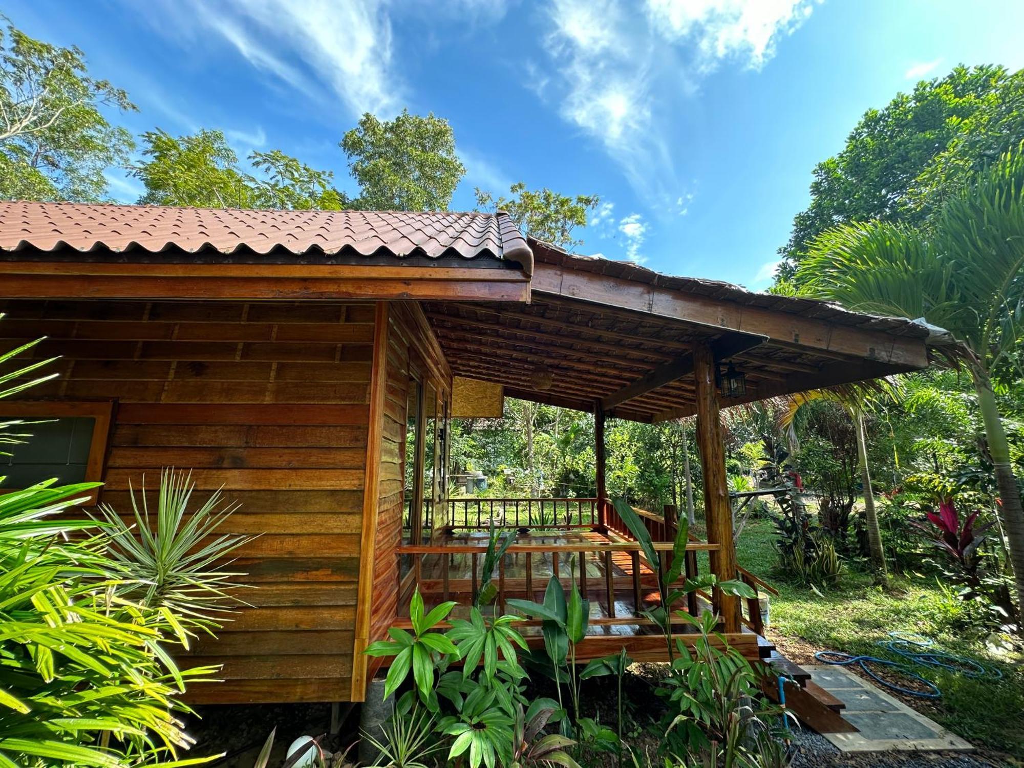 Koh Jum Bungalow & Hostel Buitenkant foto