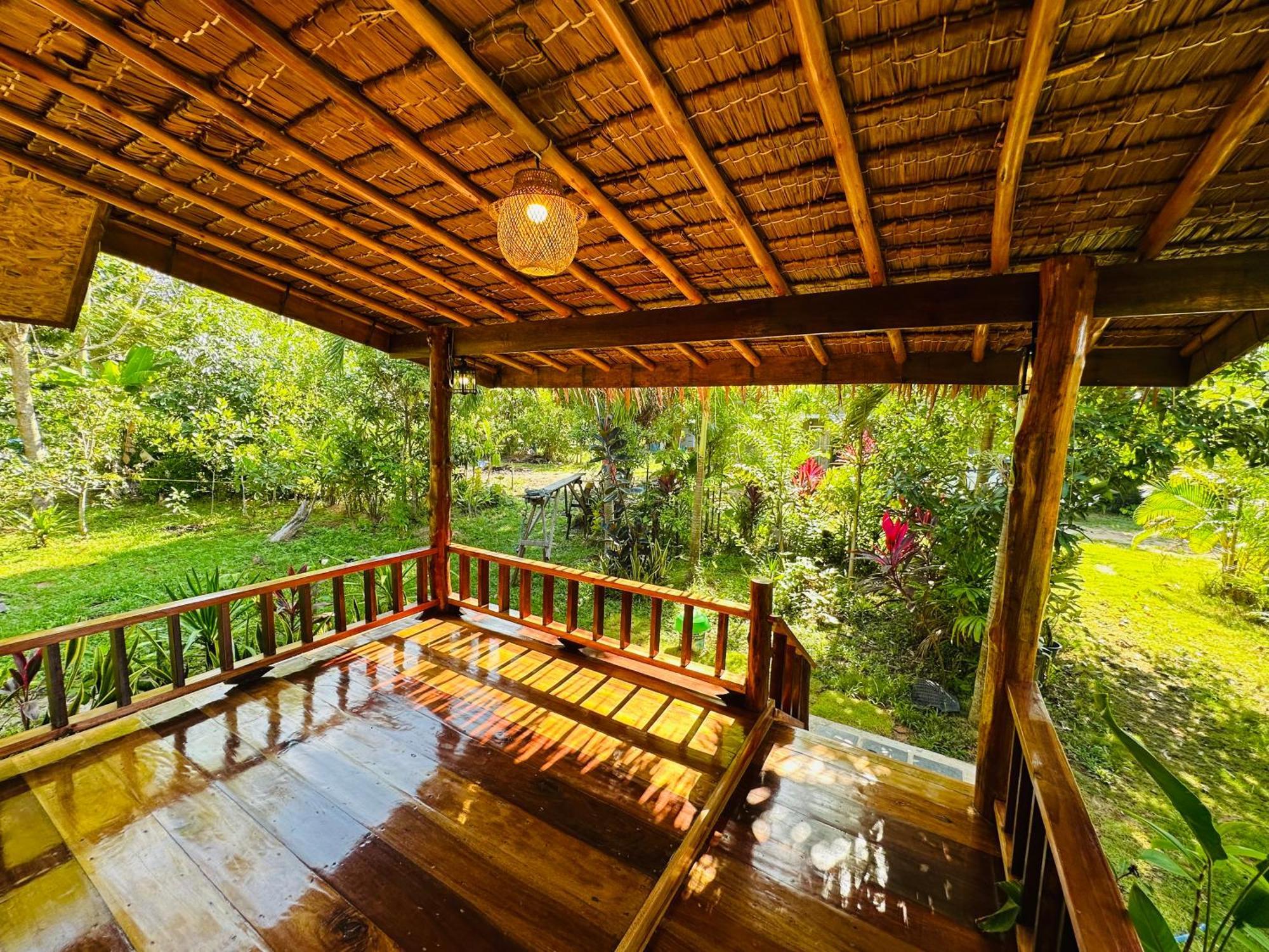 Koh Jum Bungalow & Hostel Buitenkant foto